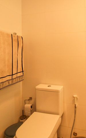 Casa de condomínio à venda com 1036m², 4 quartos e 3 vagas Casa de condomínio à venda com 1036m², 4 quartos e 3 vagasBanheiro Social