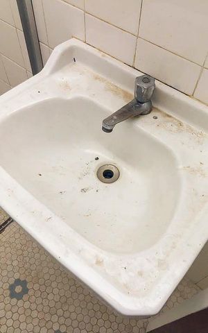 Apartamento à venda com 42m², 1 quarto e sem vaga Apartamento à venda com 42m², 1 quarto e sem vagaBanheiro