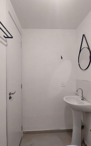 Apartamento para alugar com 38m², 2 quartos e sem vaga Apartamento para alugar com 38m², 2 quartos e sem vagaBanheiro