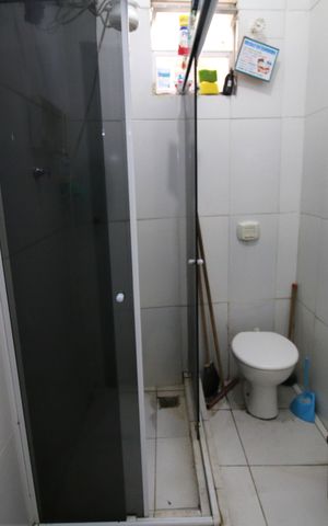 Apartamento para alugar com 55m², 2 quartos e sem vagaBanheiro