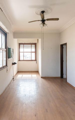 Apartamento à venda com 96m², 2 quartos e sem vagaSala