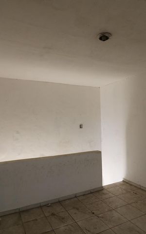 Casa à venda com 250m², 2 quartos e 2 vagasCasa 4 - Quarto