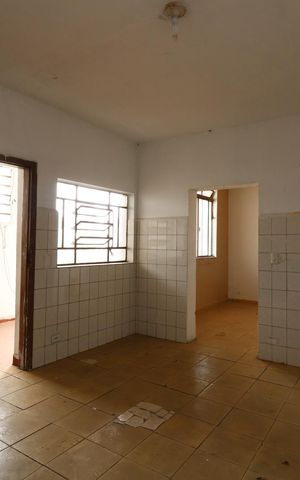 Casa à venda com 250m², 2 quartos e 2 vagasCasa 2 - Cozinha