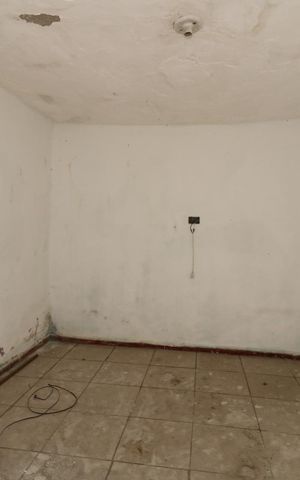 Casa à venda com 250m², 2 quartos e 2 vagasCasa 3 - Quarto