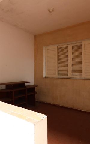 Casa à venda com 250m², 2 quartos e 2 vagasCasa 2 - Área