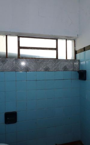 Casa à venda com 250m², 2 quartos e 2 vagasCasa 2 - Banheiro