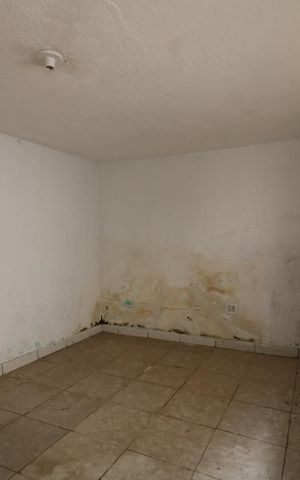 Casa à venda com 250m², 2 quartos e 2 vagasCasa 3 - Sala