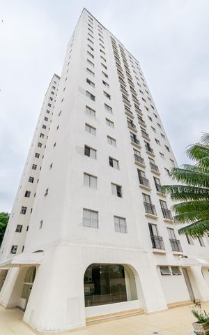 Apartamento à venda com 48m², 2 quartos e 1 vaga Apartamento à venda com 48m², 2 quartos e 1 vagaFachada do bloco