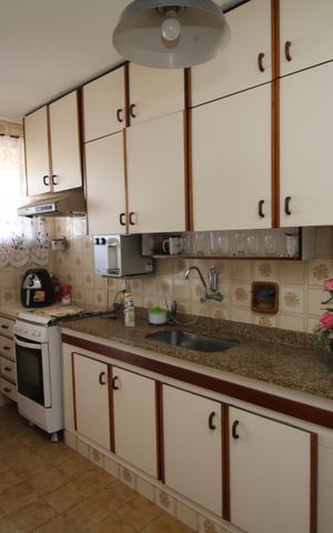 Apartamento à venda com 140m², 2 quartos e 1 vagaCozinha