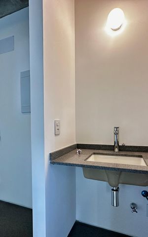 Apartamento à venda com 47m², 1 quarto e sem vaga Apartamento à venda com 47m², 1 quarto e sem vagaBanheiro