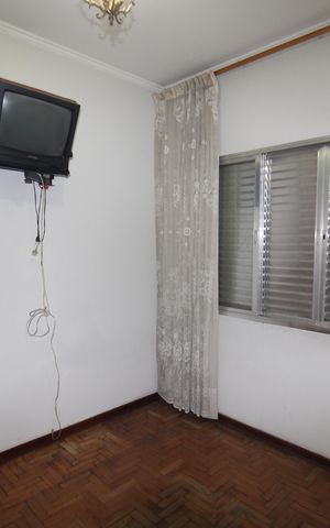 Casa à venda com 265m², 8 quartos e 5 vagasCasa 1 - Quarto 2