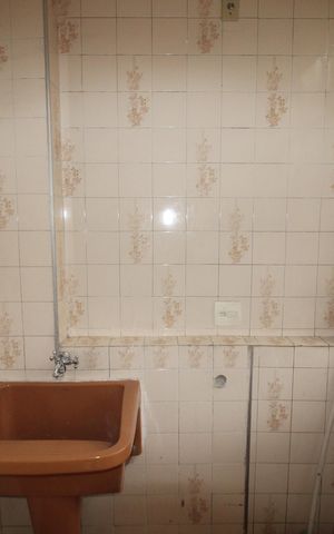 Casa à venda com 265m², 8 quartos e 5 vagasCasa 2 - Área de Serviço