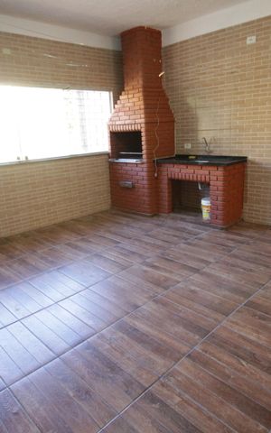 Casa à venda com 170m², 2 quartos e 1 vagaChurrasqueira