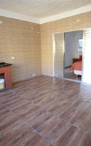 Casa à venda com 170m², 2 quartos e 1 vagaChurrasqueira