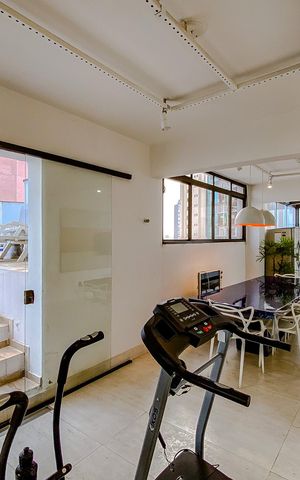 Apartamento à venda com 368m², 6 quartos e 4 vagasSala de Jantar