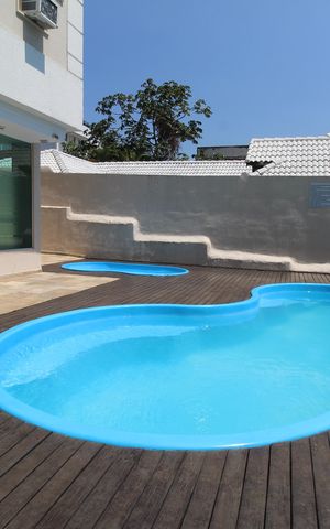 Apartamento à venda com 69m², 2 quartos e sem vagaÁrea comum - Piscina