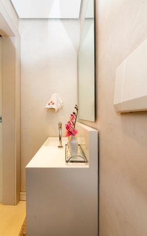 Apartamento à venda com 76m², 1 quarto e 1 vaga Apartamento à venda com 76m², 1 quarto e 1 vagaLavabo