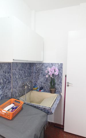 Apartamento à venda com 72m², 2 quartos e sem vagaÁrea de Serviço