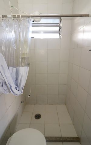 Apartamento para alugar com 38m², 1 quarto e sem vaga Apartamento para alugar com 38m², 1 quarto e sem vagaBanheiro da Suíte