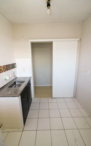 Apartamento para alugar com 38m², 1 quarto e sem vaga Apartamento para alugar com 38m², 1 quarto e sem vagaCozinha e Área de Serviço
