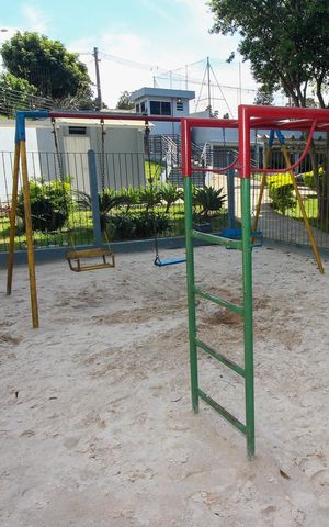 Apartamento para alugar com 38m², 1 quarto e sem vaga Apartamento para alugar com 38m², 1 quarto e sem vagaÁrea comum - Playground