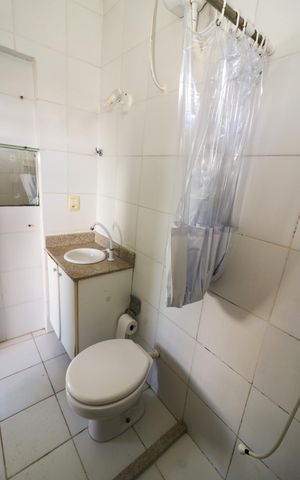Apartamento para alugar com 38m², 1 quarto e sem vaga Apartamento para alugar com 38m², 1 quarto e sem vagaBanheiro da Suíte