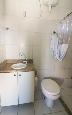 Apartamento para alugar com 38m², 1 quarto e sem vaga Apartamento para alugar com 38m², 1 quarto e sem vagaBanheiro da Suíte