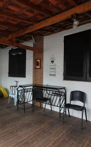Casa à venda com 260m², 5 quartos e 3 vagasChurrasqueira