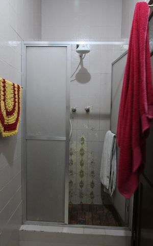 Casa à venda com 260m², 5 quartos e 3 vagasBanheiro Social