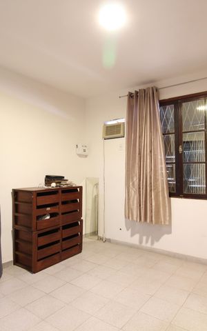Casa à venda com 260m², 5 quartos e 3 vagasSuíte