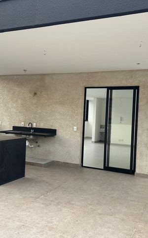 Apartamento à venda com 197m², 3 quartos e 2 vagas