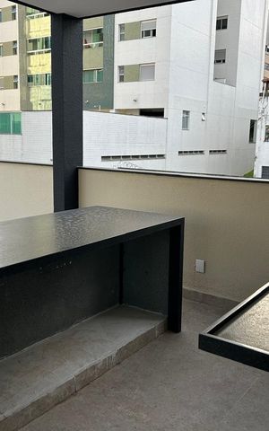 Apartamento à venda com 197m², 3 quartos e 2 vagas