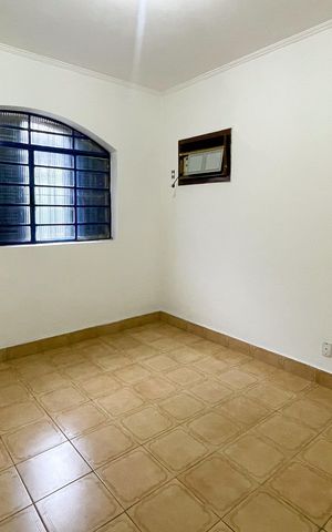 Casa para alugar com 360m², 3 quartos e 3 vagasQuarto 3