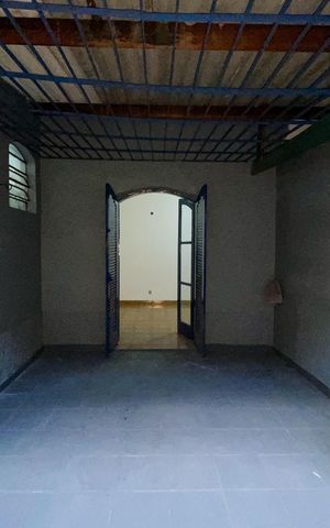 Casa para alugar com 360m², 3 quartos e 3 vagasVaranda