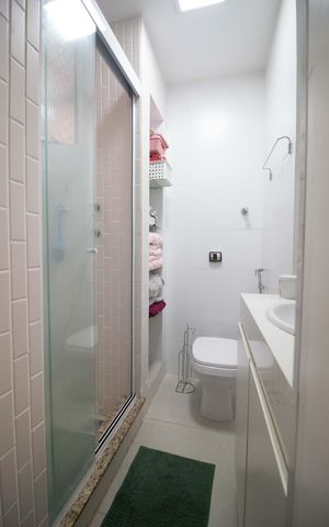Apartamento para alugar com 140m², 3 quartos e sem vaga Apartamento para alugar com 140m², 3 quartos e sem vagaBanheiro Suíte