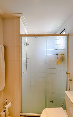 Apartamento à venda com 134m², 3 quartos e 2 vagasBanheiro da Suíte