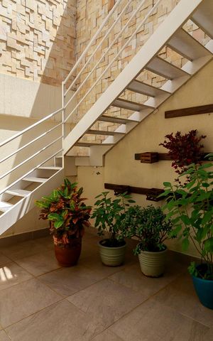 Casa de condomínio à venda com 447m², 4 quartos e 5 vagas Casa de condomínio à venda com 447m², 4 quartos e 5 vagasÁrea Externa
