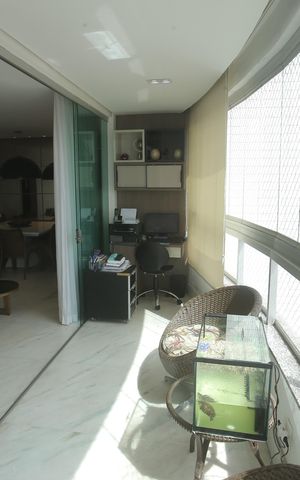 Apartamento à venda com 300m², 4 quartos e 4 vagasSala