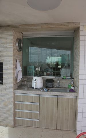 Apartamento à venda com 300m², 4 quartos e 4 vagasCobertura