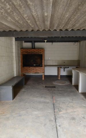 Apartamento à venda com 100m², 2 quartos e 1 vagaÁrea comum - Churrasqueira