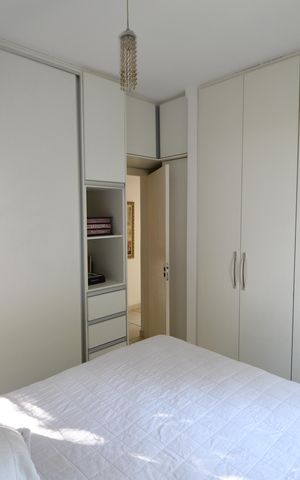 Apartamento à venda com 100m², 2 quartos e 1 vagaQuarto 1 - Armários