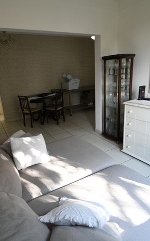 Apartamento à venda com 100m², 2 quartos e 1 vagaSala