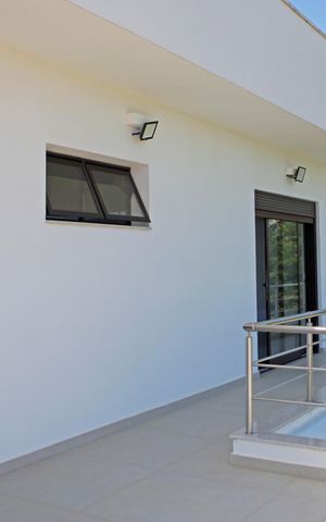 Casa de condomínio para alugar com 469m², 4 quartos e 8 vagasVaranda do Quarto