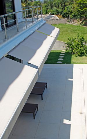 Casa de condomínio para alugar com 469m², 4 quartos e 8 vagasVaranda do Quarto