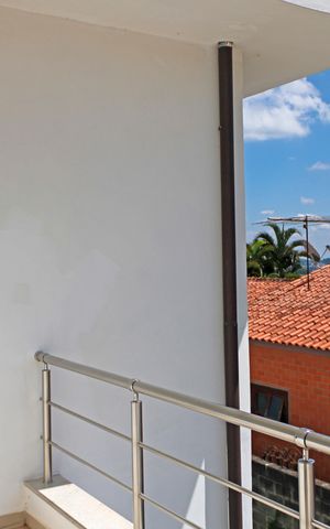 Casa de condomínio para alugar com 469m², 4 quartos e 8 vagasVaranda 