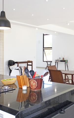 Casa de condomínio para alugar com 469m², 4 quartos e 8 vagasCozinha