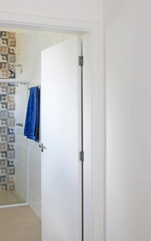 Casa de condomínio para alugar com 469m², 4 quartos e 8 vagasCloset