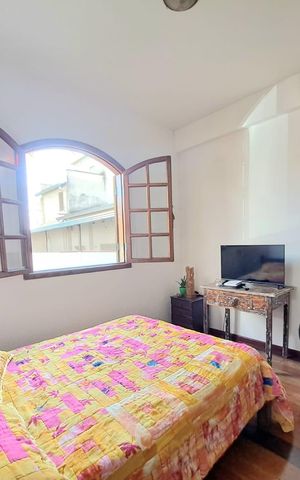 Casa à venda com 360m², 5 quartos e 6 vagas Casa à venda com 360m², 5 quartos e 6 vagasSuíte 1