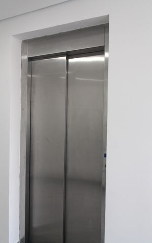 Apartamento para alugar com 18m², 1 quarto e sem vagaElevador