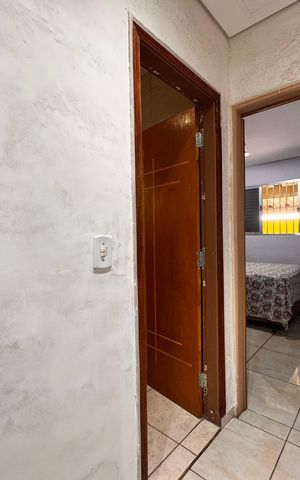 Casa à venda com 124m², 2 quartos e 3 vagas Casa à venda com 124m², 2 quartos e 3 vagasCorredor